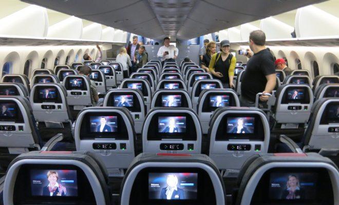 American Airlines Reminds Flight Attendants Not To Provide Better Service To Coach Passengers